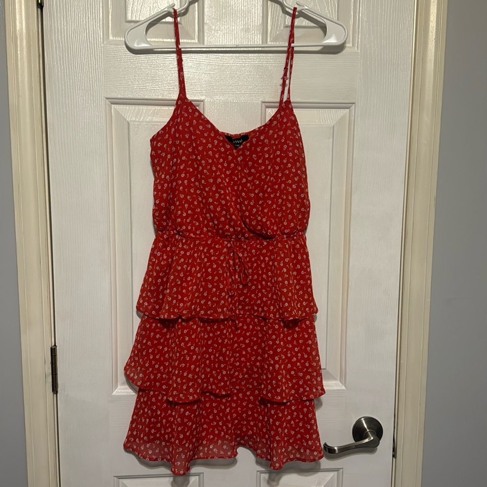 Super cute ladies dress, size medium, like new condition